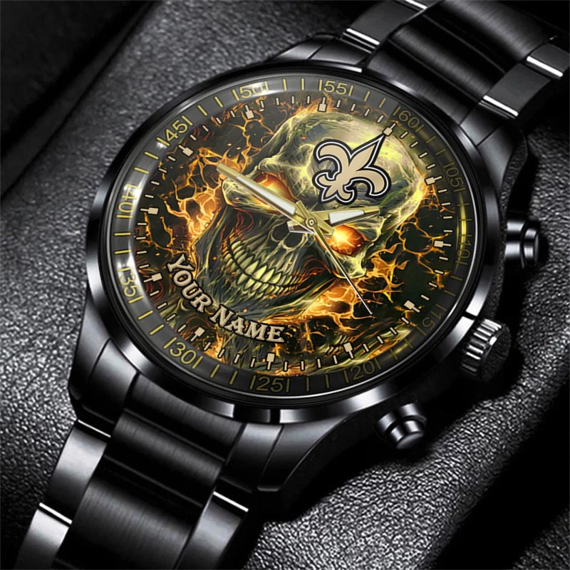 Stylish Black Watch for NFL Fans