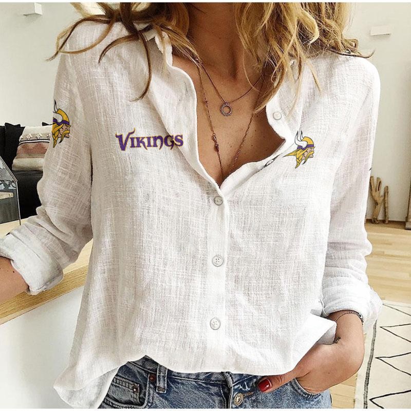 Minnesota Vikings Woman Shirt Lifestyle