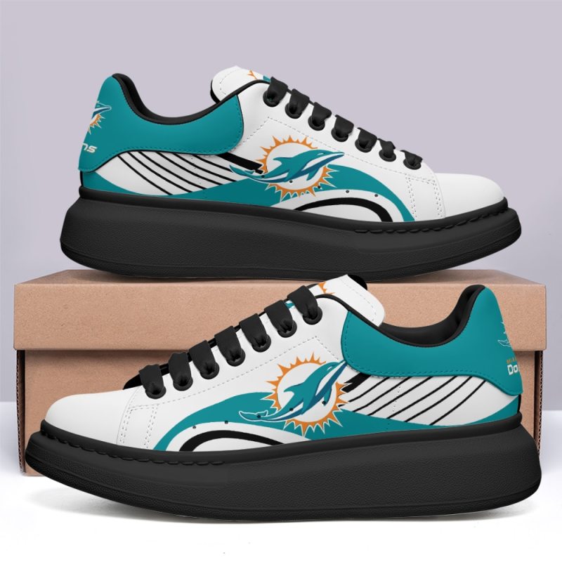 Miami Dolphins MQ Sneakers in Action