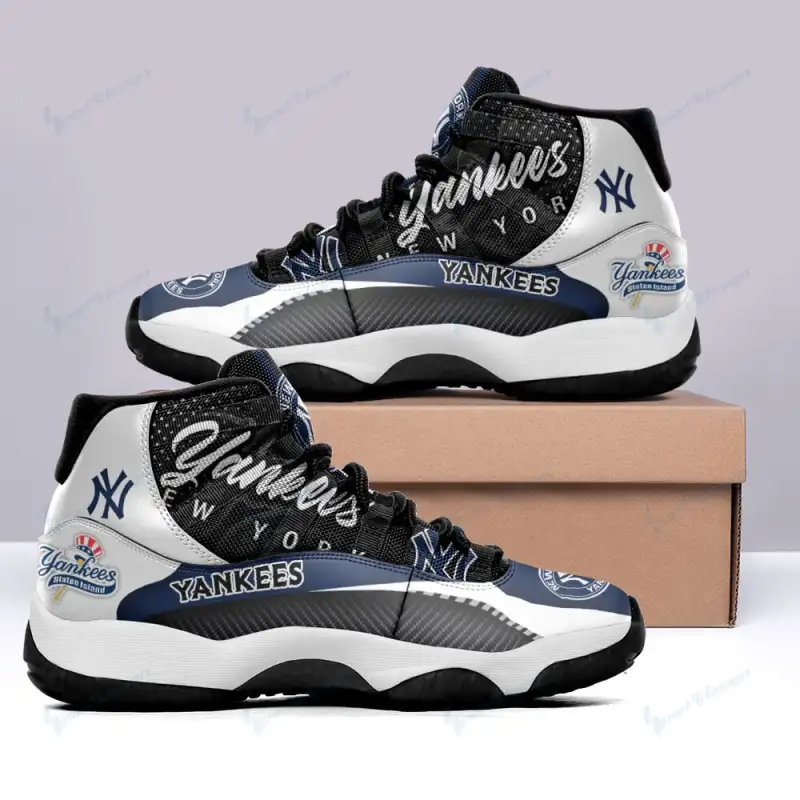 New York Yankees AJD11 Sneakers Image 1