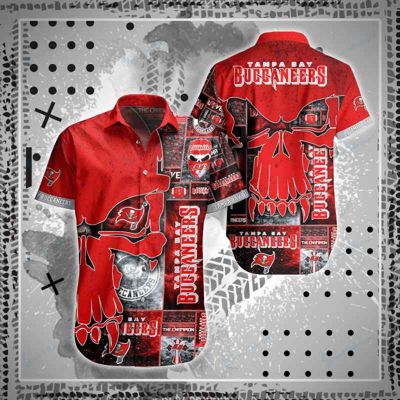 Tampa Bay Buccaneers Shirt and Shorts