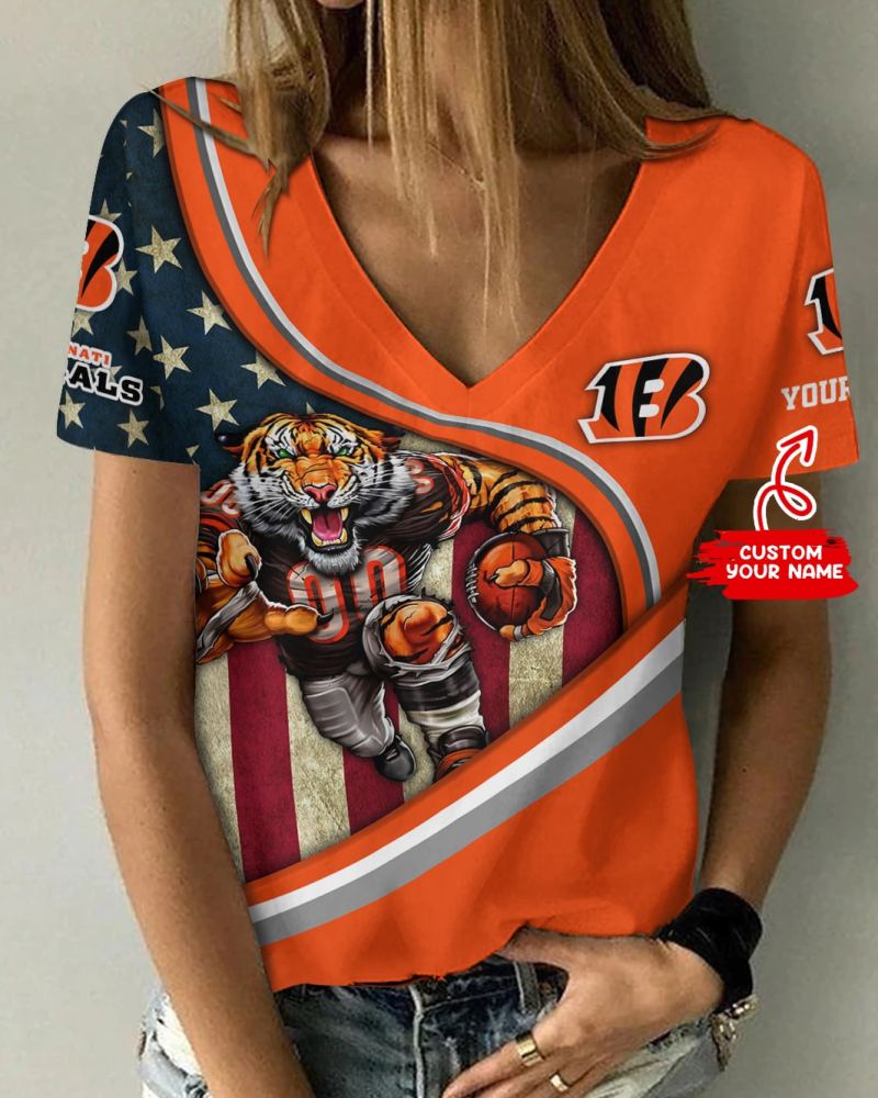 Cincinnati Bengals V-neck T-shirt