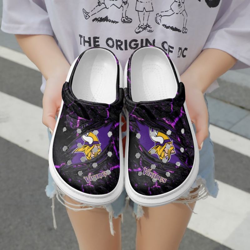 Minnesota Vikings Clog Side View