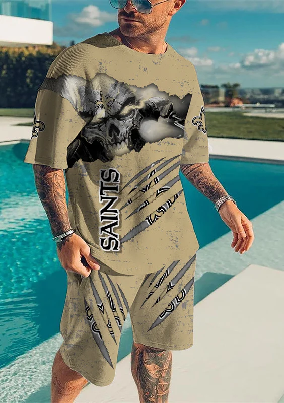 New Orleans Saints T-Shirt and Shorts