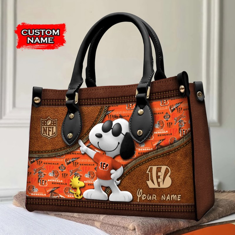 Cincinnati Bengals Personalized Leather Hand Bag - Image 2