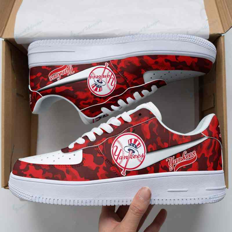 Breathable New York Yankees Sneakers