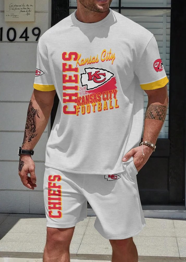 Kansas City Chiefs T-Shirt and Shorts