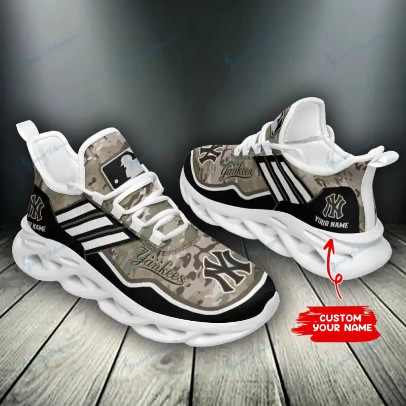 New York Yankees Personalized Yezy Running Sneakers SPD85