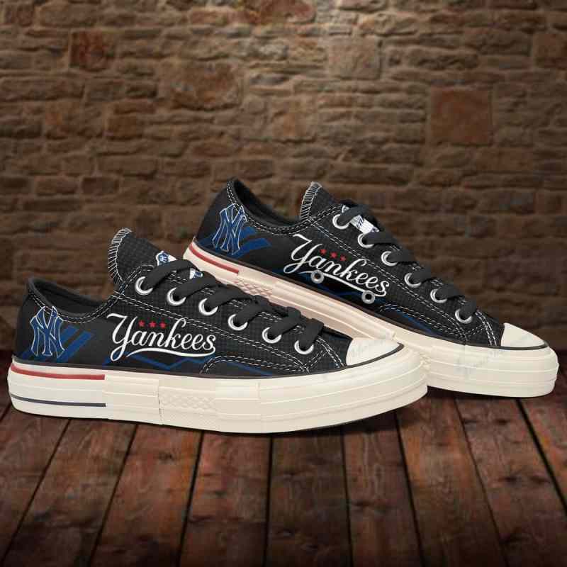New York Yankees Shoes Style