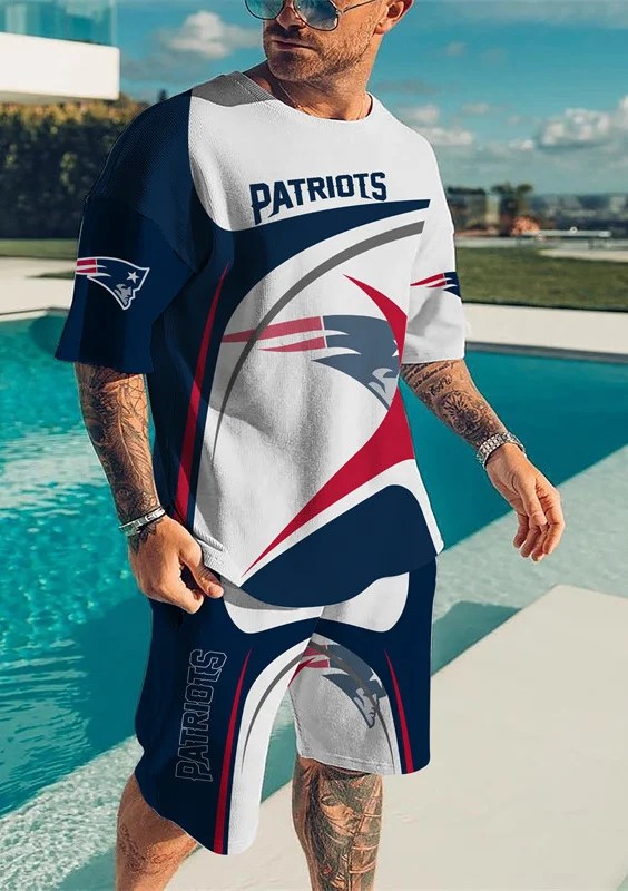 New England Patriots T-Shirt and Shorts