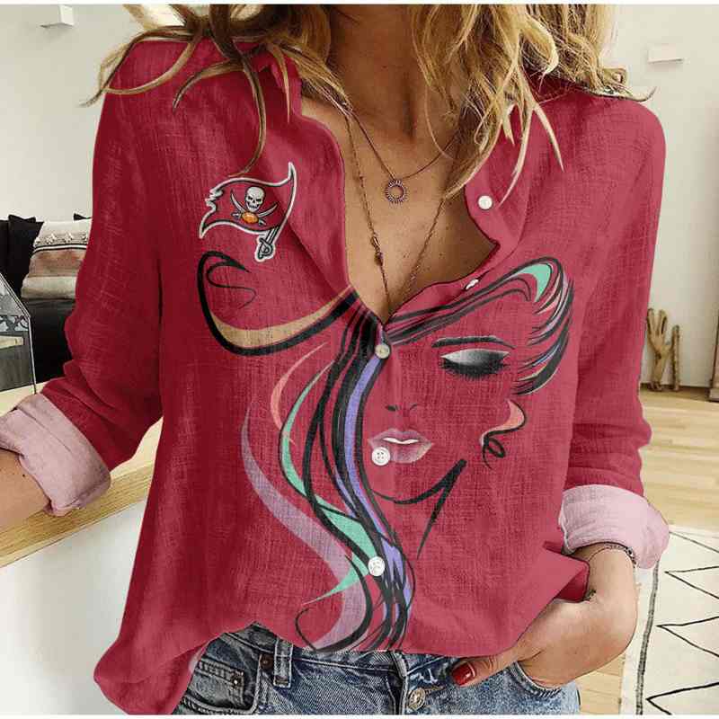Tampa Bay Buccaneers Woman Shirt Front View