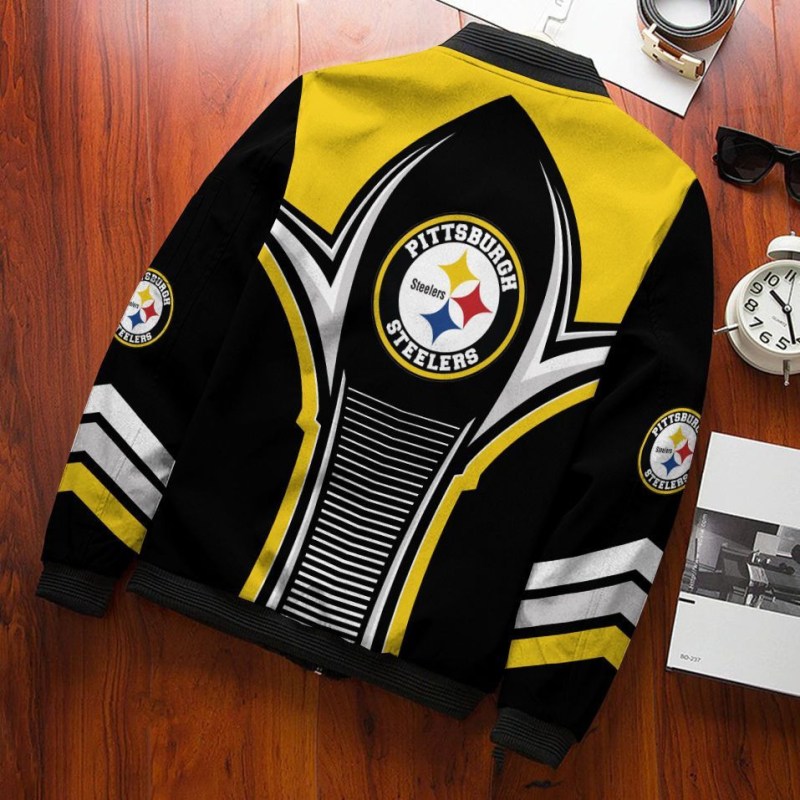 Stylish Bomber Jacket for Game Day