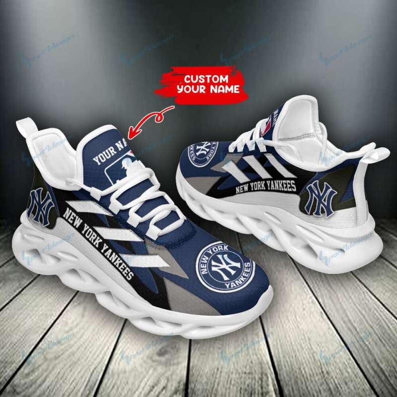 New York Yankees Personalized Yezy Running Sneakers - Image 2