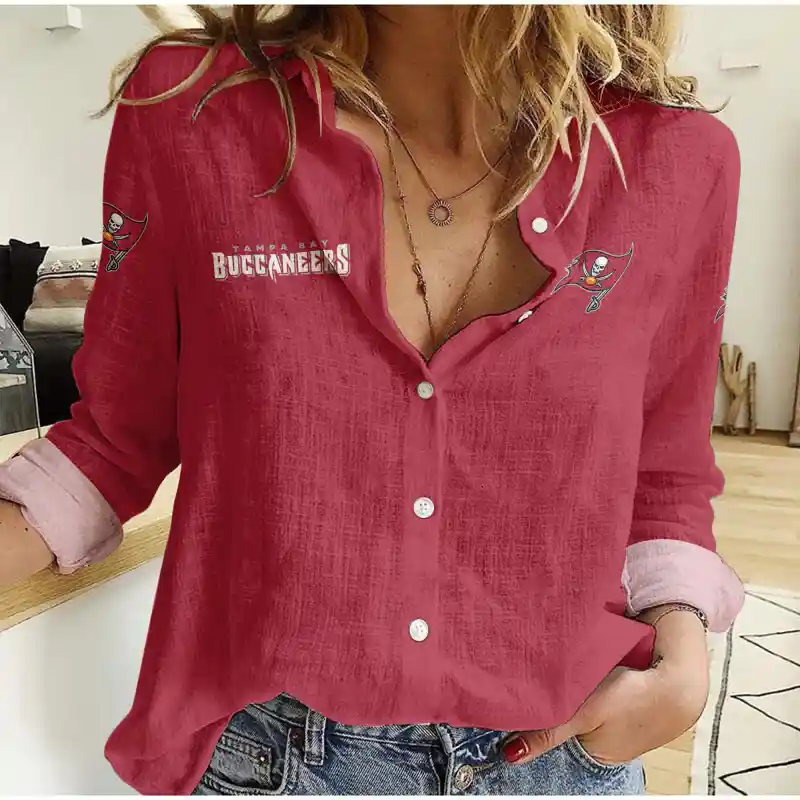 Tampa Bay Buccaneers Woman Shirt 1